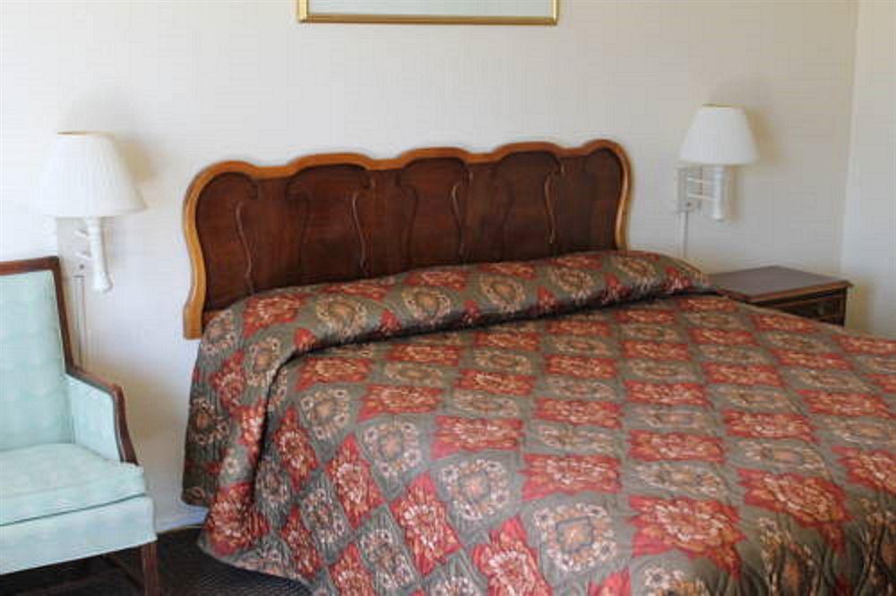 Indio Holiday Motel Екстериор снимка