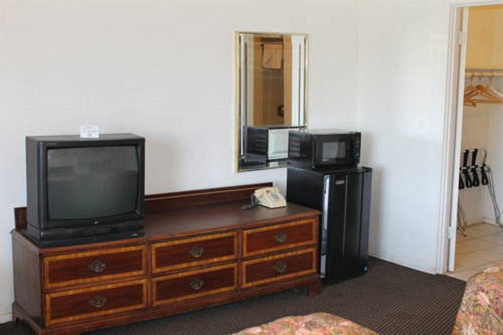 Indio Holiday Motel Екстериор снимка
